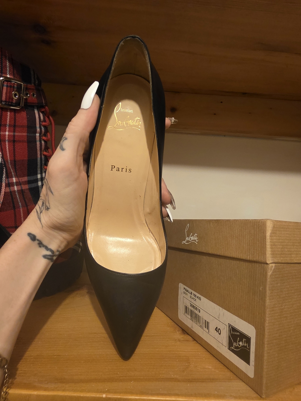 Christian Louboutin Black Pigalle 100 Leather Stiletto Pumps - Picture 3 of 5